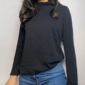 Croft & Barrow Faded Black Long Sleeve Turtleneck